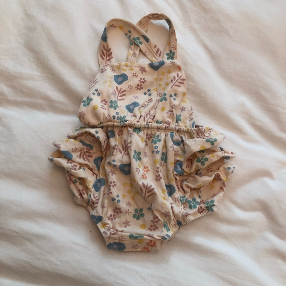 Alice & Ames infant romper
